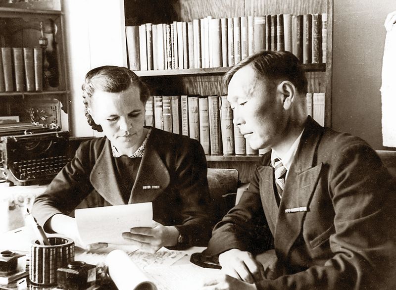 Юлия Шестакова и Джанси Кимонко. 1950-е